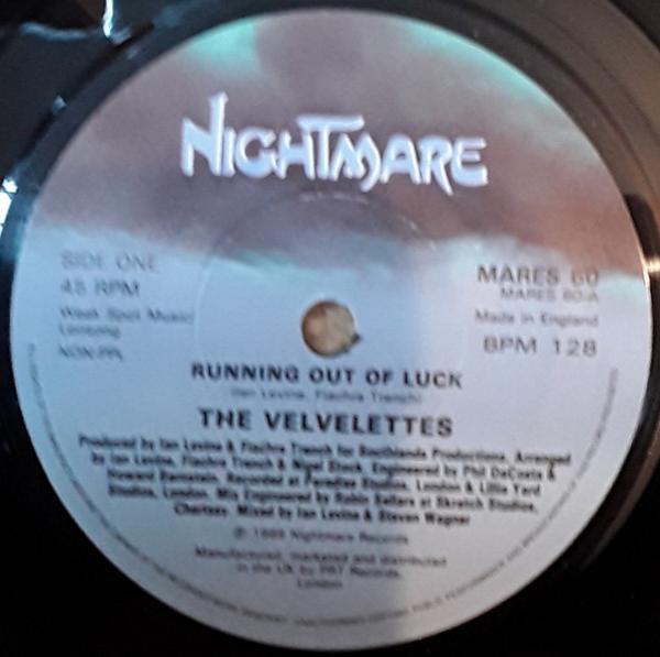The Velvelettes - Running Out Of Luck